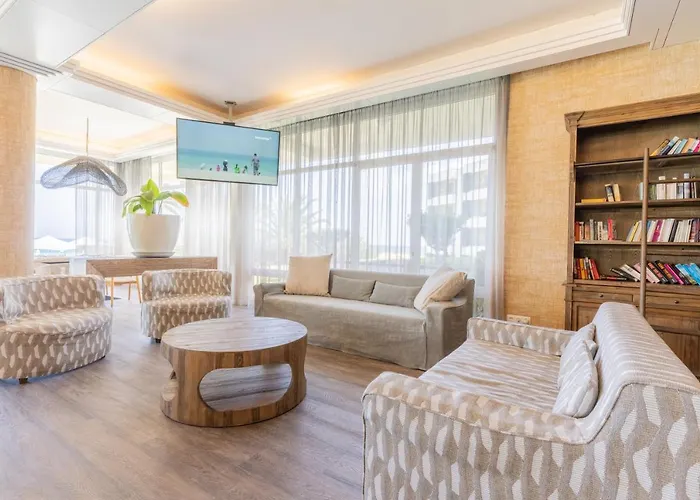 Vila Baleira Suites